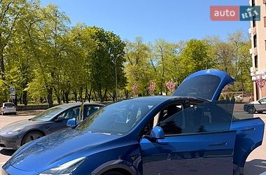 Позашляховик / Кросовер Tesla Model Y 2020 в Кременчуці
