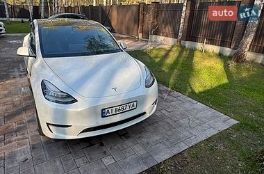 Внедорожник / Кроссовер Tesla Model Y 2021 в Киеве