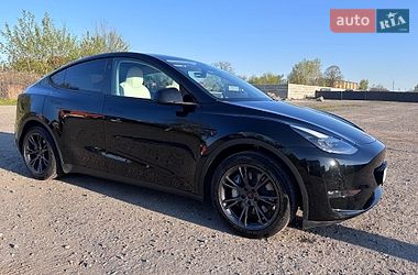 Внедорожник / Кроссовер Tesla Model Y 2024 в Харькове