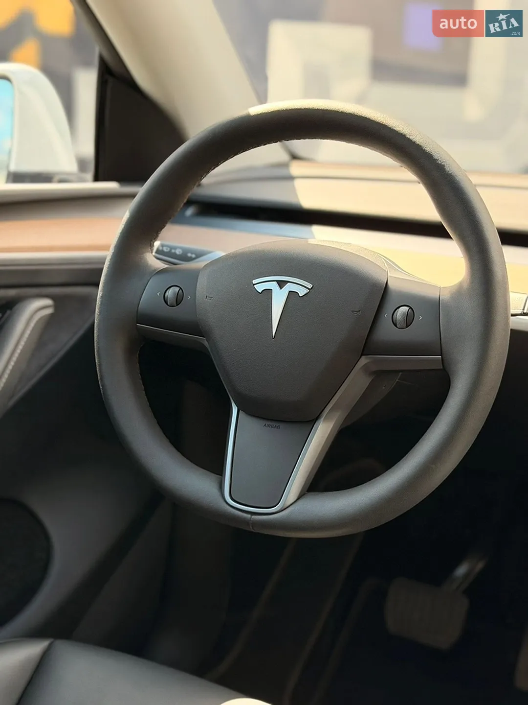2024 Tesla Model Y - мініатюра 44