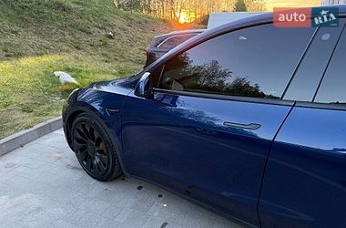 Внедорожник / Кроссовер Tesla Model Y 2021 в Львове
