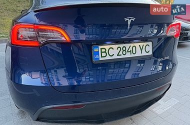 Внедорожник / Кроссовер Tesla Model Y 2021 в Львове