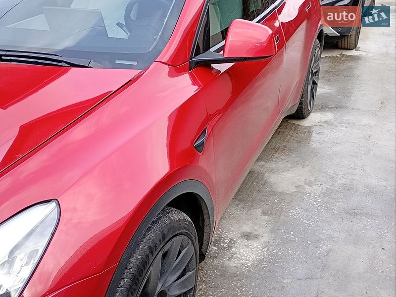 Внедорожник / Кроссовер Tesla Model Y 2022 в Днепре