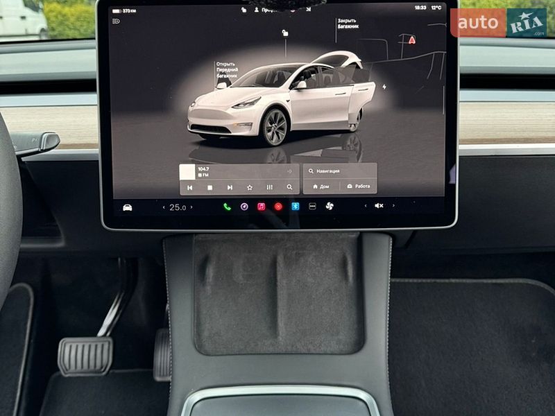Внедорожник / Кроссовер Tesla Model Y 2024 в Львове