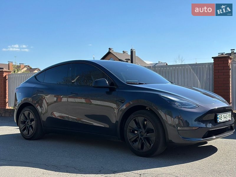 Внедорожник / Кроссовер Tesla Model Y 2024 в Виннице