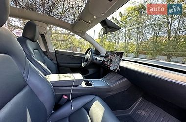 Внедорожник / Кроссовер Tesla Model Y 2024 в Виннице