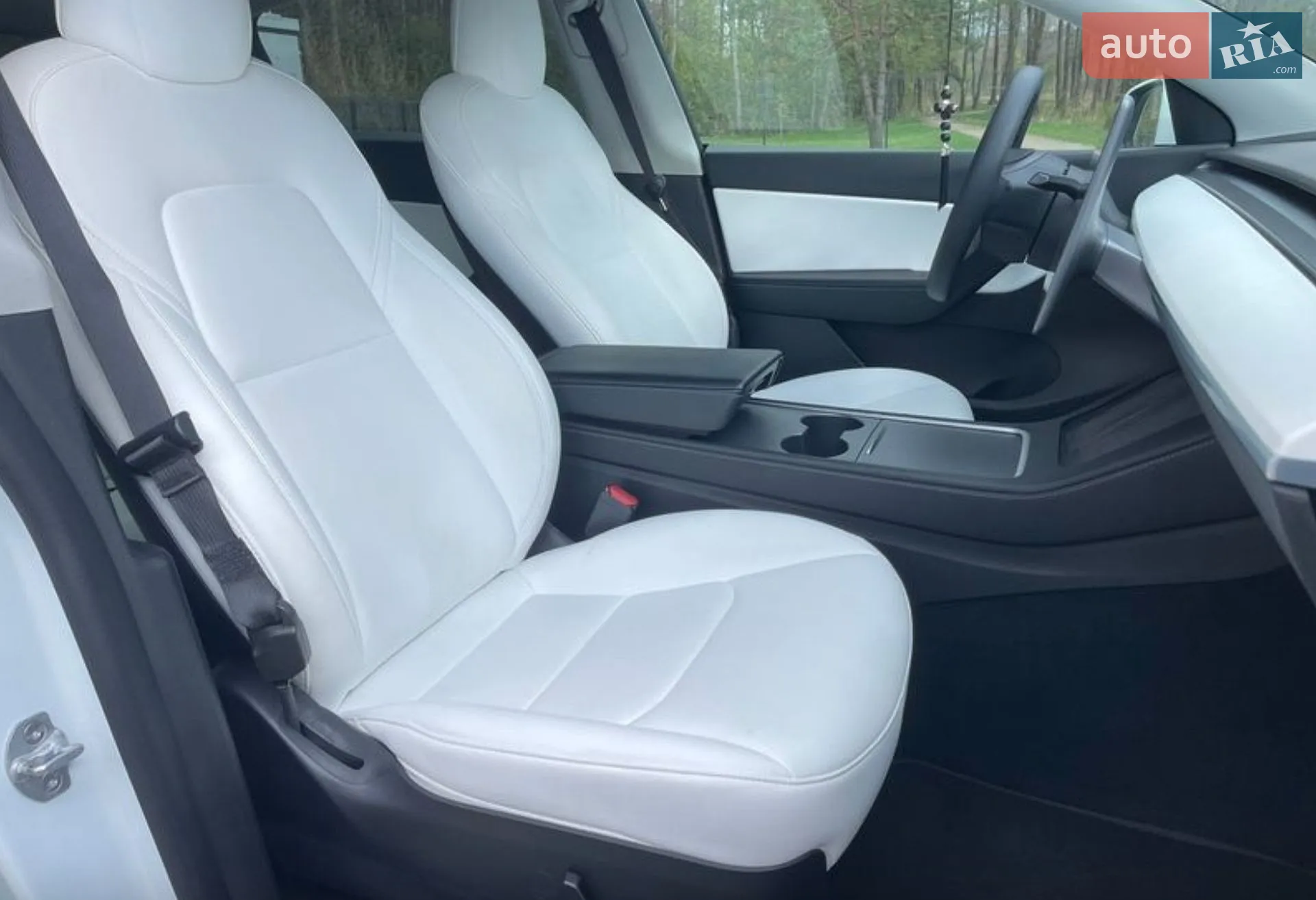 2021 Tesla Model Y - мініатюра 2