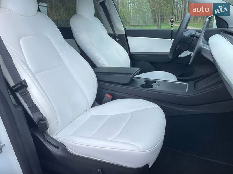 Внедорожник / Кроссовер Tesla Model Y 2021 в Одессе