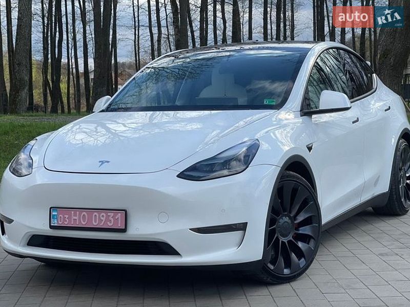 Внедорожник / Кроссовер Tesla Model Y 2021 в Одессе