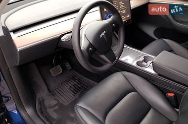 Внедорожник / Кроссовер Tesla Model Y 2023 в Днепре