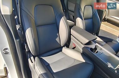Внедорожник / Кроссовер Tesla Model Y 2022 в Киеве
