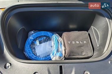 Внедорожник / Кроссовер Tesla Model Y 2022 в Киеве