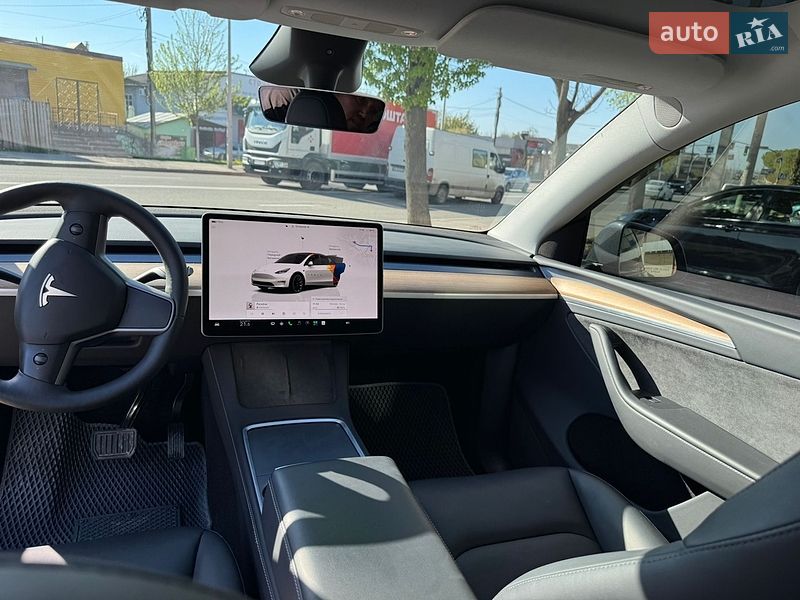 Внедорожник / Кроссовер Tesla Model Y 2023 в Виннице