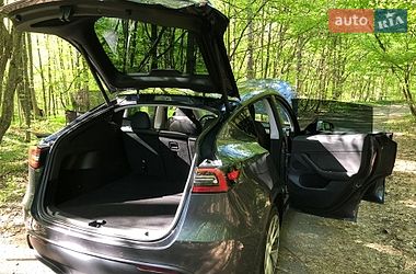 Внедорожник / Кроссовер Tesla Model Y 2022 в Житомире