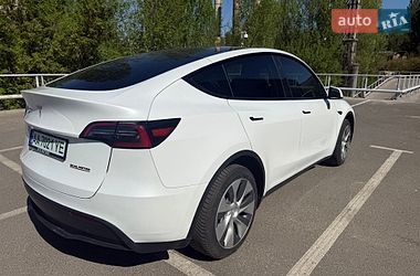 Внедорожник / Кроссовер Tesla Model Y 2023 в Киеве
