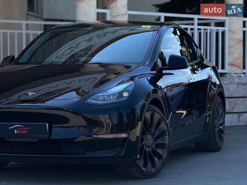Внедорожник / Кроссовер Tesla Model Y 2022 в Тернополе