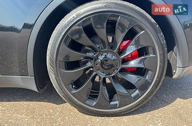 Внедорожник / Кроссовер Tesla Model Y 2023 в Одессе