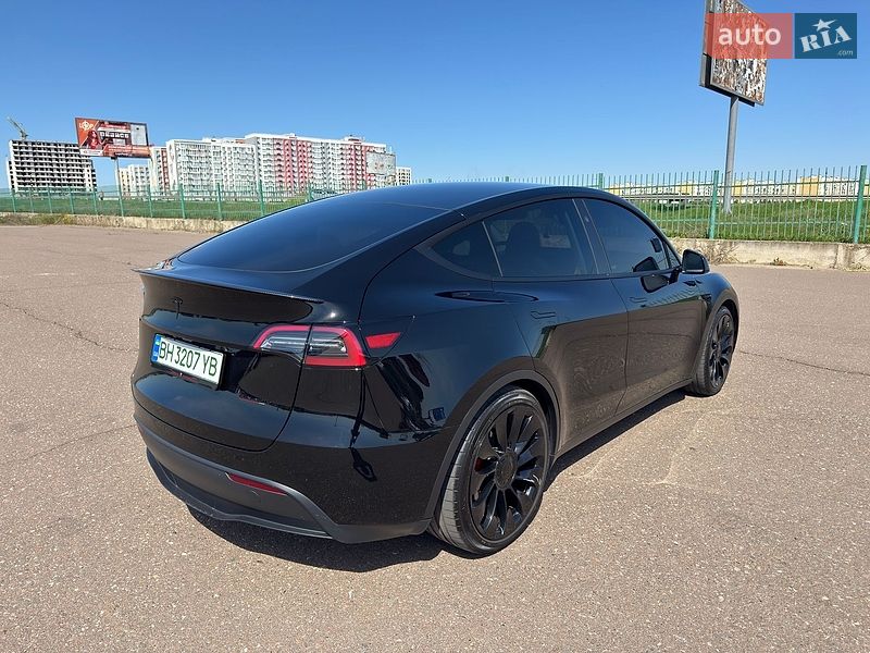 Внедорожник / Кроссовер Tesla Model Y 2023 в Одессе