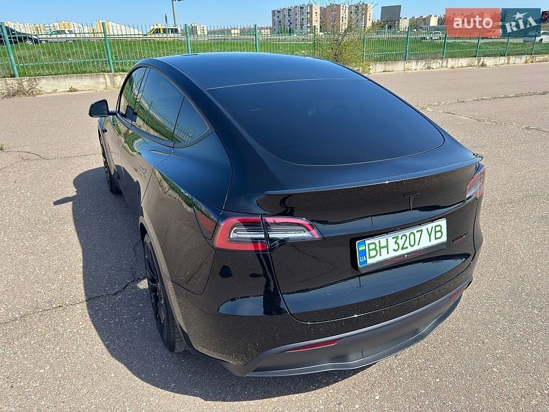 Внедорожник / Кроссовер Tesla Model Y 2023 в Одессе
