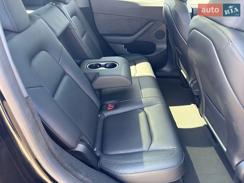 Внедорожник / Кроссовер Tesla Model Y 2023 в Одессе