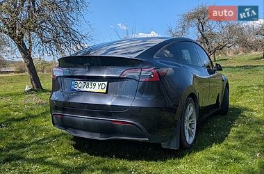 Внедорожник / Кроссовер Tesla Model Y 2024 в Львове