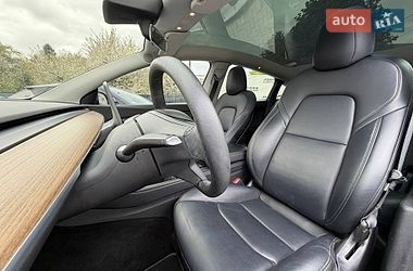 Внедорожник / Кроссовер Tesla Model Y 2022 в Луцке