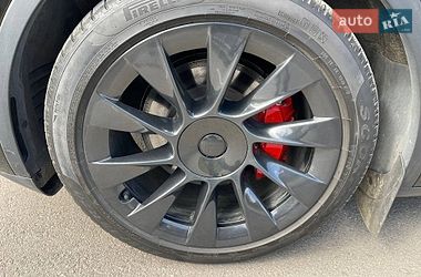 Внедорожник / Кроссовер Tesla Model Y 2022 в Запорожье