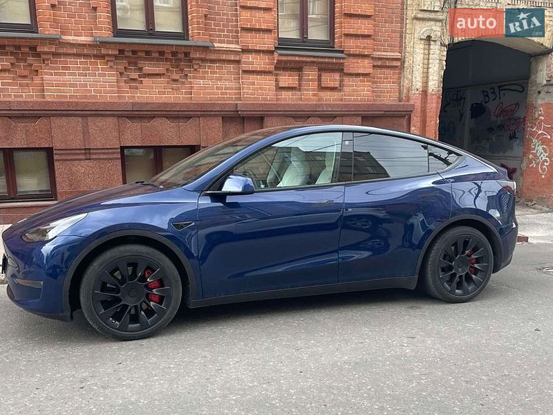 Внедорожник / Кроссовер Tesla Model Y 2021 в Харькове