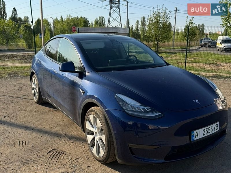 Внедорожник / Кроссовер Tesla Model Y 2022 в Киеве