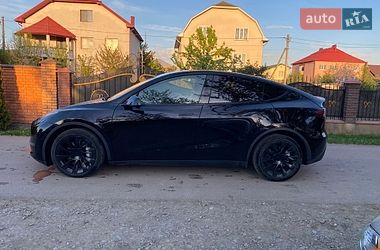 Позашляховик / Кросовер Tesla Model Y 2020 в Івано-Франківську
