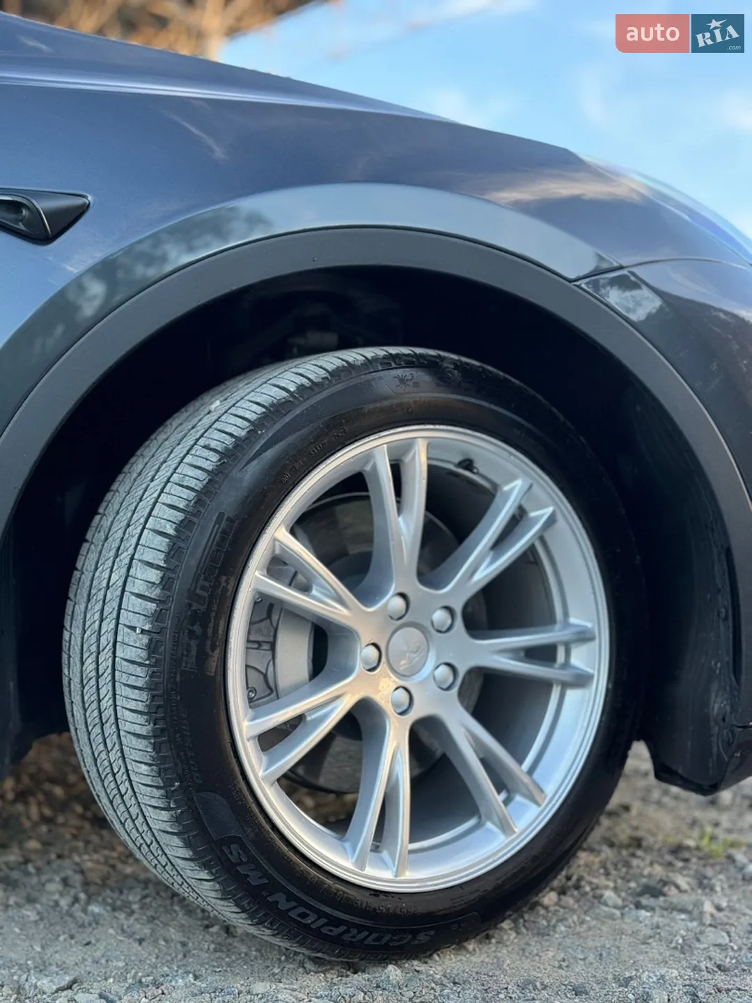 2024 Tesla Model Y - мініатюра 5