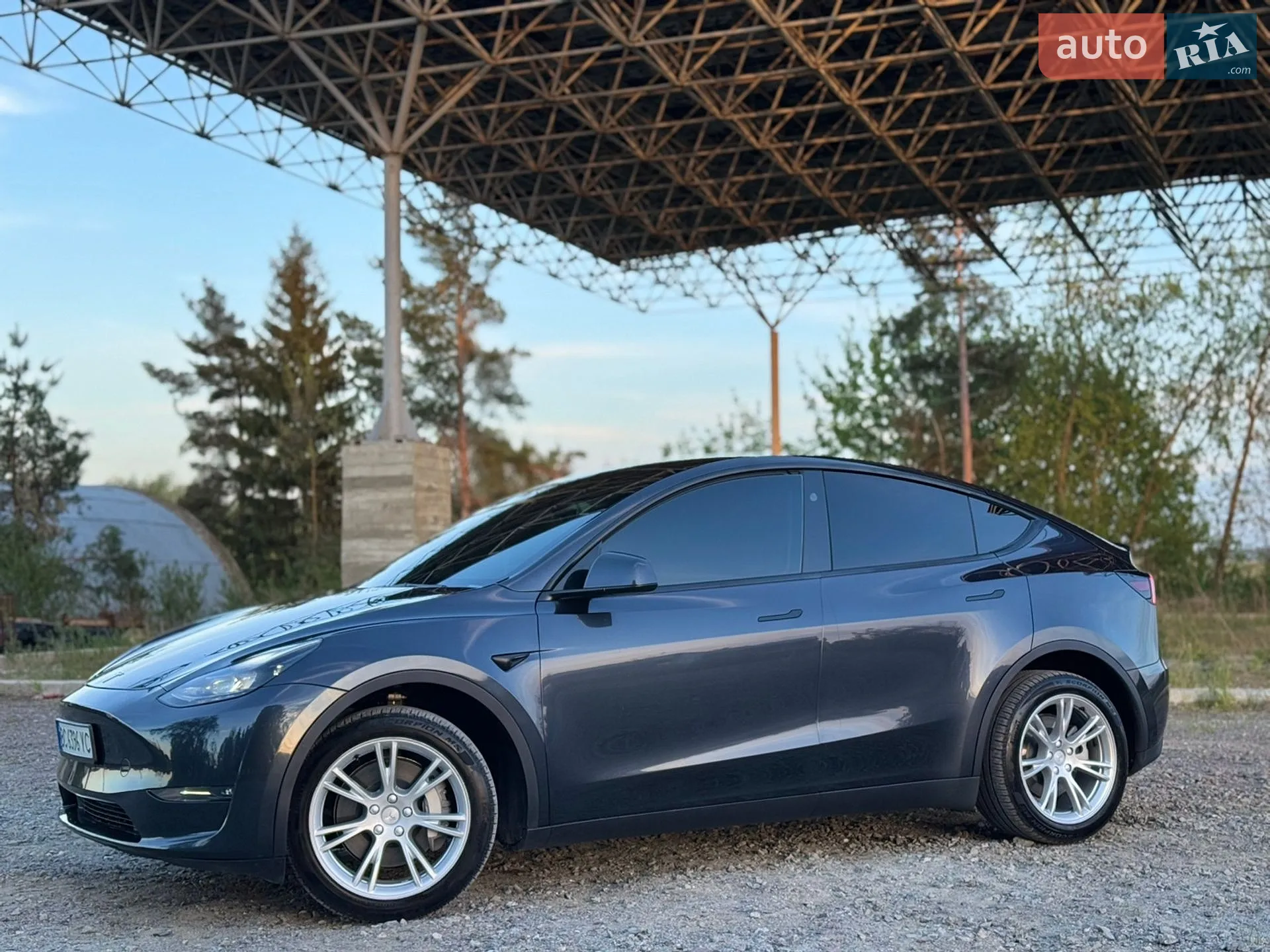 2024 Tesla Model Y - мініатюра 8