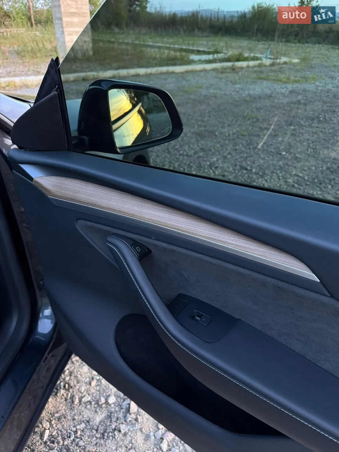 2024 Tesla Model Y - мініатюра 32