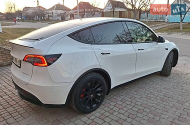 Внедорожник / Кроссовер Tesla Model Y 2021 в Днепре