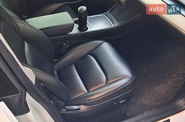 Внедорожник / Кроссовер Tesla Model Y 2021 в Днепре