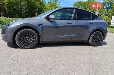 Внедорожник / Кроссовер Tesla Model Y 2023 в Ивано-Франковске