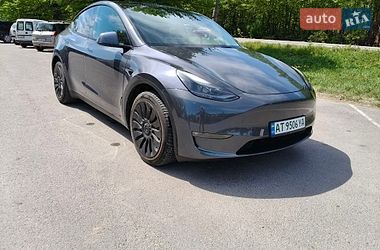 Внедорожник / Кроссовер Tesla Model Y 2023 в Ивано-Франковске