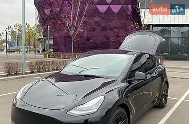 Внедорожник / Кроссовер Tesla Model Y 2021 в Киеве