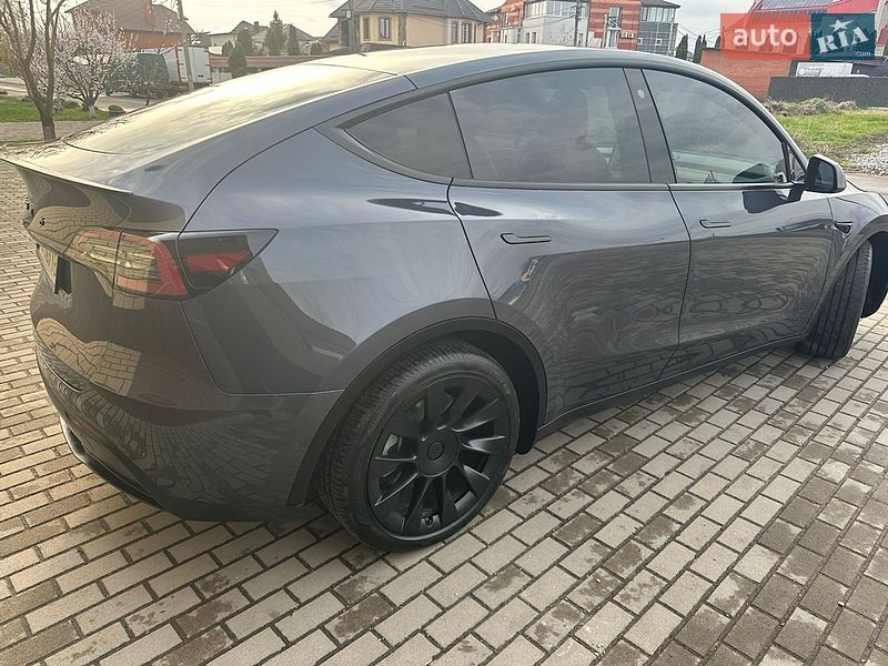 Позашляховик / Кросовер Tesla Model Y 2021 в Білій Церкві