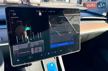 Позашляховик / Кросовер Tesla Model Y 2022 в Полтаві