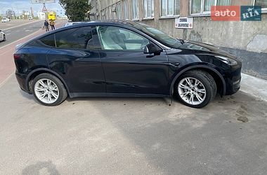 Внедорожник / Кроссовер Tesla Model Y 2020 в Киеве