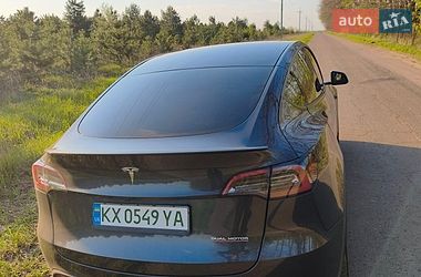 Позашляховик / Кросовер Tesla Model Y 2025 в Харкові