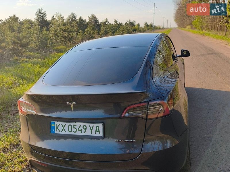 Позашляховик / Кросовер Tesla Model Y 2025 в Харкові
