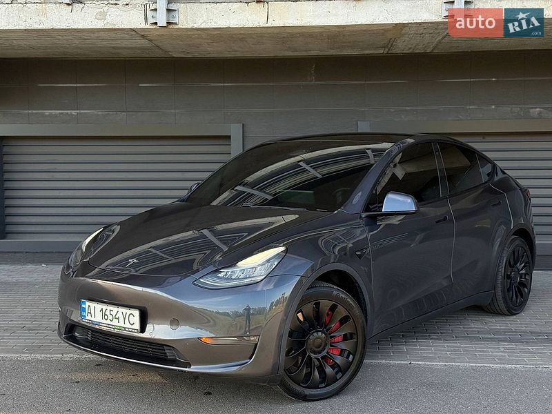 Позашляховик / Кросовер Tesla Model Y 2020 в Києві