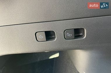 Позашляховик / Кросовер Tesla Model Y 2024 в Івано-Франківську