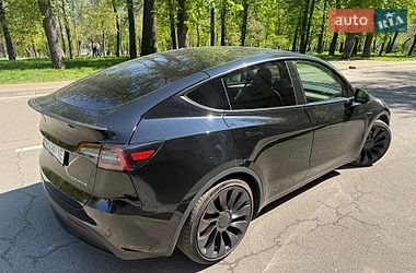 Позашляховик / Кросовер Tesla Model Y 2023 в Києві