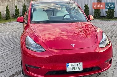 Внедорожник / Кроссовер Tesla Model Y 2022 в Костополе