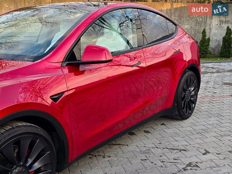 Внедорожник / Кроссовер Tesla Model Y 2022 в Костополе