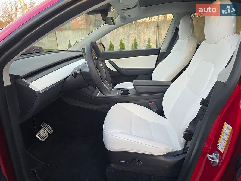 Внедорожник / Кроссовер Tesla Model Y 2022 в Костополе