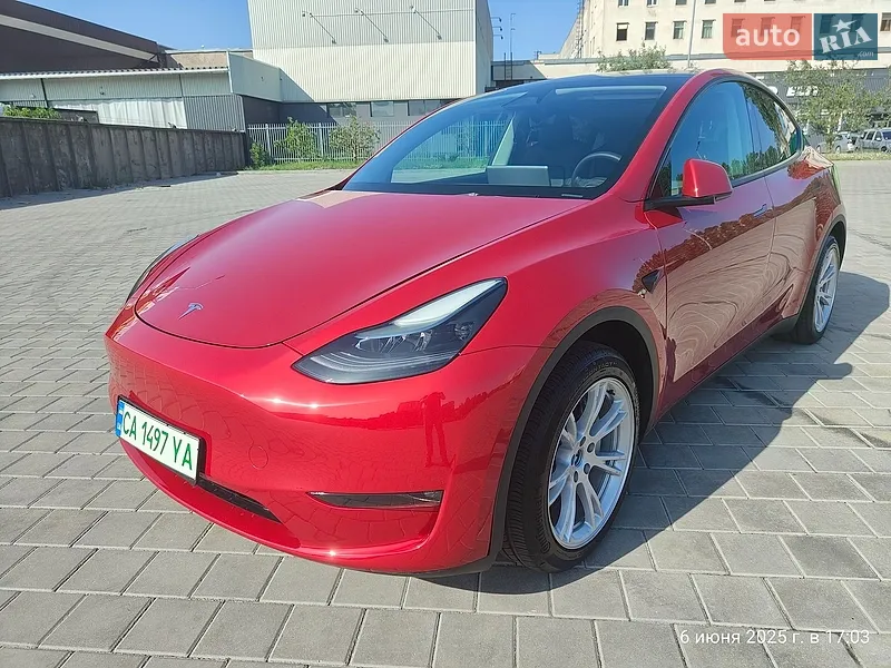 Tesla Model Y